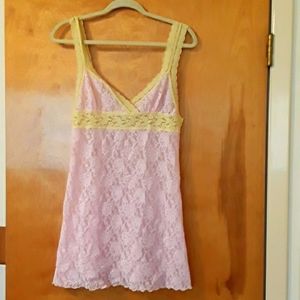 Hanky Panky  Two Tone Signature  Lace Chemise .Medium